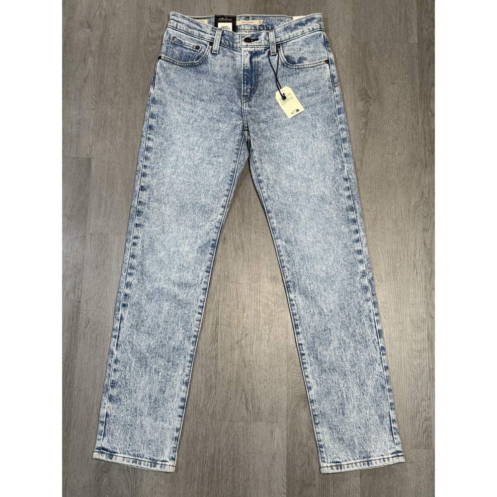 Levis Middy Straight Jeans Women 26x31 Light Wash Regular Fit Mid Rise Denim NWT